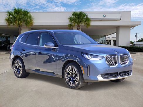 Certified 2025 BMW X3 xDrive30i w/ Convenience Package AWD/4WD image 3