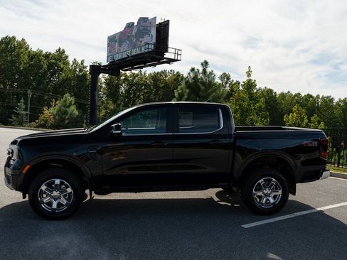 New 2025 Ford Ranger Lariat w/ FX4 Off-Road Package image 5