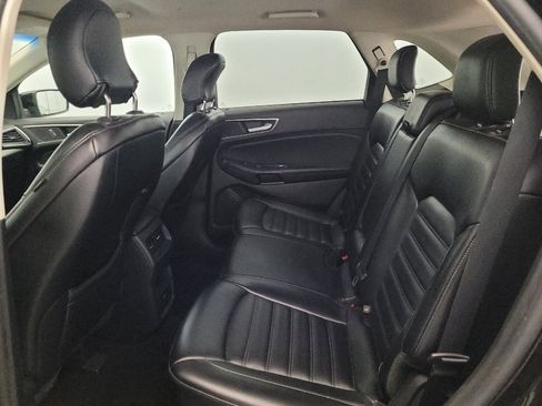 Used 2019 Ford Edge SEL w/ Equipment Group 201A FWD image 18