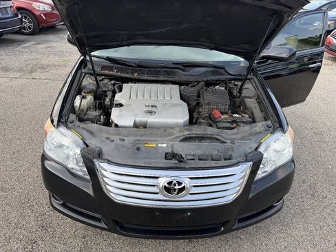 Used 2009 Toyota Avalon Limited FWD image 19