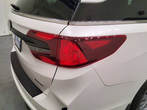 Used 2025 Honda Odyssey Touring image 11