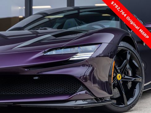 Used 2025 Ferrari SF90 Spider image 18