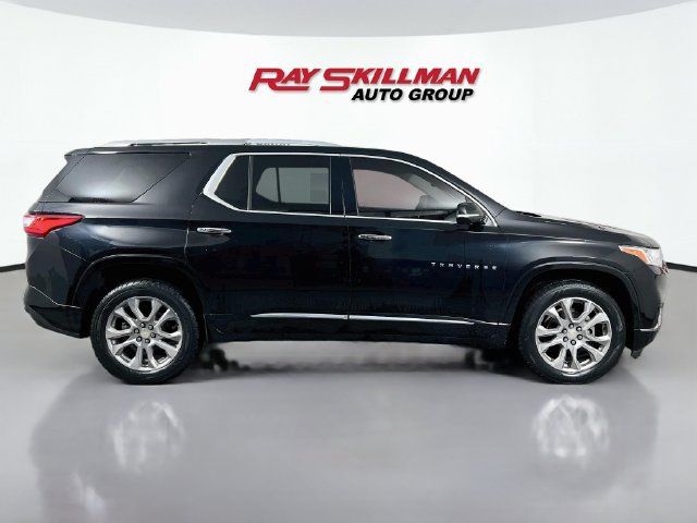 Used 2018 Chevrolet Traverse Premier w/ Driver Confidence II Package FWD image 8