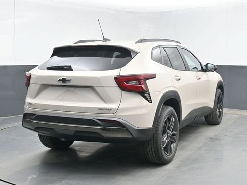 New 2026 Chevrolet Trax ACTIV w/ Driver Confidence Package FWD image 14