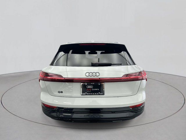 Certified 2024 Audi Q8 e-tron Premium Plus w/ Premium Plus Package AWD/4WD image 3