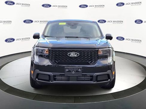 New 2025 Ford Maverick Lariat w/ Black Appearance Package image 8