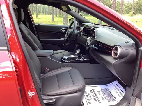 New 2026 Chevrolet Trax RS w/ Driver Confidence Package FWD image 23