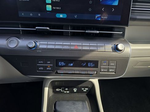 Certified 2025 Hyundai Kona SEL image 20