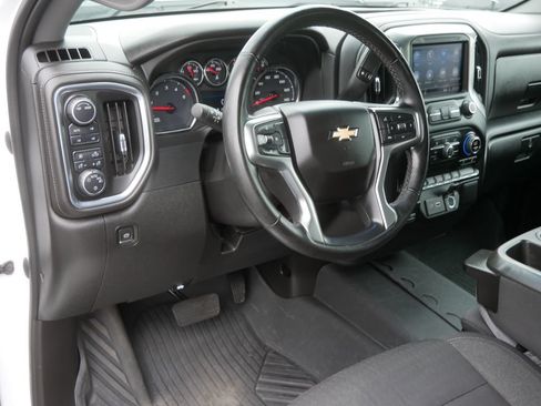 Used 2023 Chevrolet Silverado 3500 LT w/ Convenience Package AWD/4WD image 17