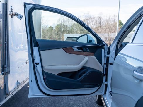 Used 2022 Audi A4 2.0T allroad Premium image 15