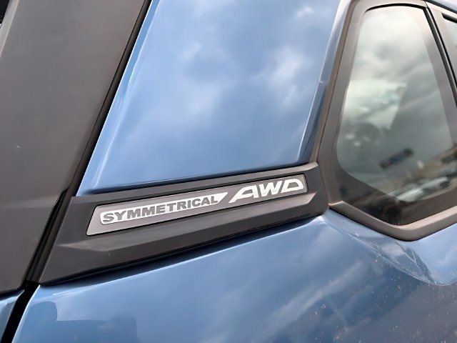 Used 2025 Subaru Forester w/ Convenience Package #1 AWD/4WD image 13