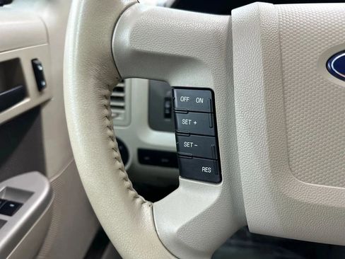 Used 2011 Ford Escape XLT w/ 203A Rapid Spec Order Code image 20
