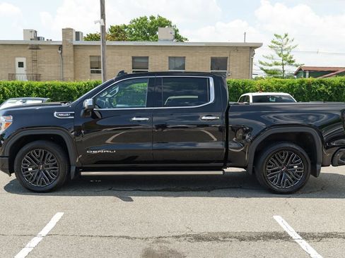 Used 2020 GMC Sierra 1500 Denali w/ Denali Ultimate Package AWD/4WD image 4