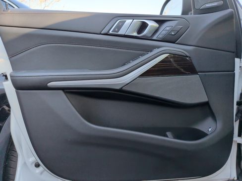 Certified 2024 BMW X5 xDrive50e image 27