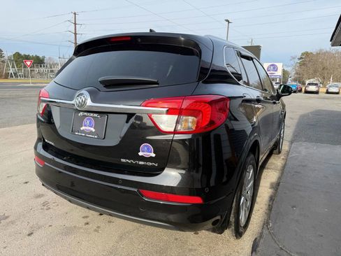 Used 2017 Buick Envision Essence image 4