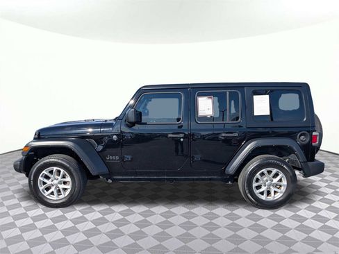 Used 2023 Jeep Wrangler Sport S image 6