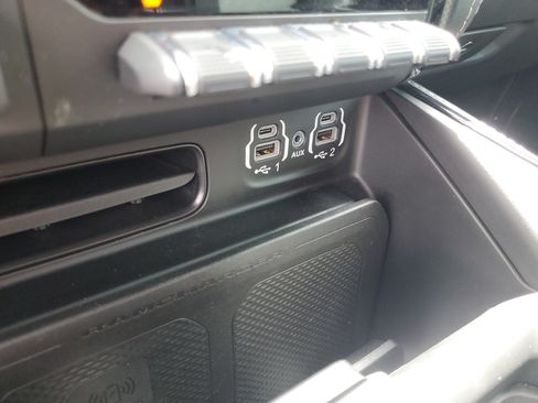 Used 2023 RAM 1500 Limited AWD/4WD image 22