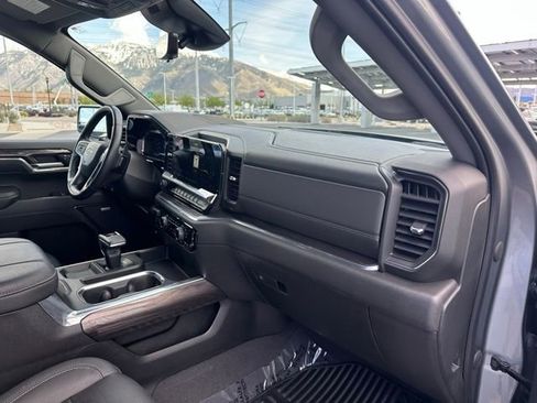 Certified 2023 Chevrolet Silverado 1500 LTZ AWD/4WD image 19