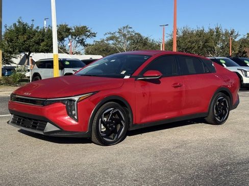 Certified 2025 Kia K4 EX image 1