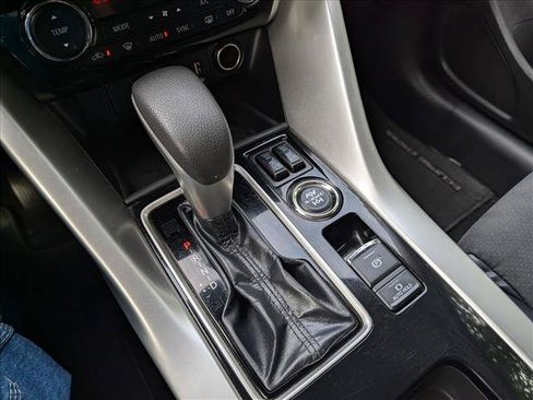 Used 2024 Mitsubishi Eclipse Cross SE AWD/4WD image 32