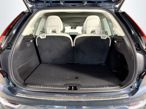 New 2026 Volvo XC90 T8 Ultra w/ Protection Package Premier image 27