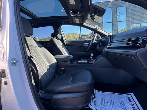 Used 2024 Kia Sportage X-Pro image 37