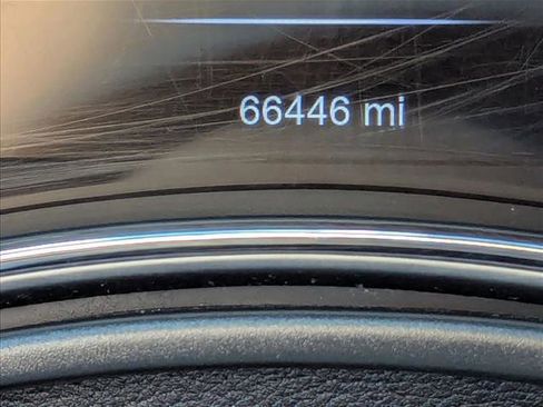 Used 2020 Jeep Grand Cherokee Altitude image 11