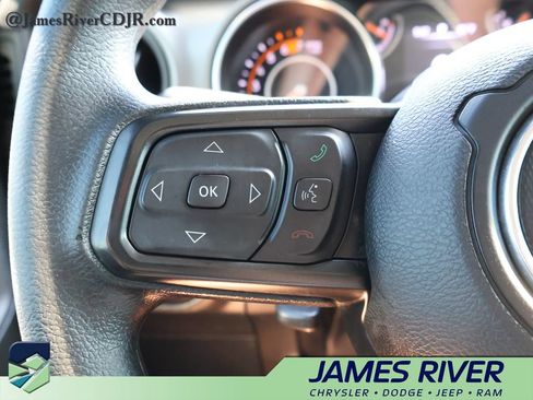 Used 2022 Jeep Wrangler Unlimited Sport AWD/4WD image 25