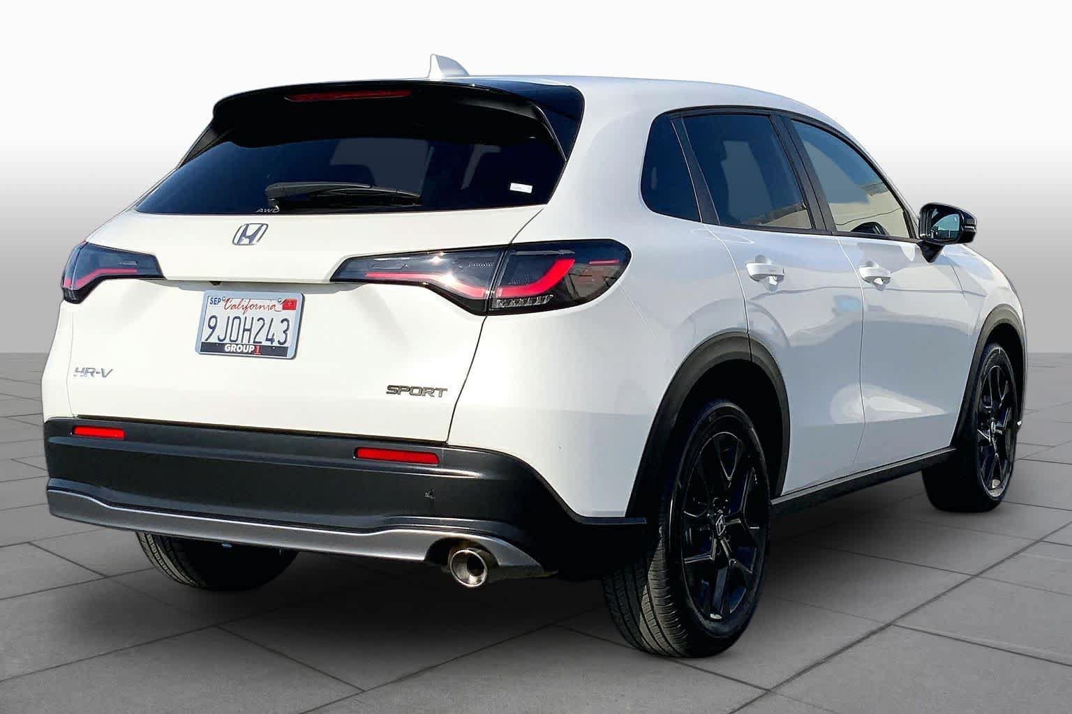 Used 2024 Honda HR-V Sport image 12