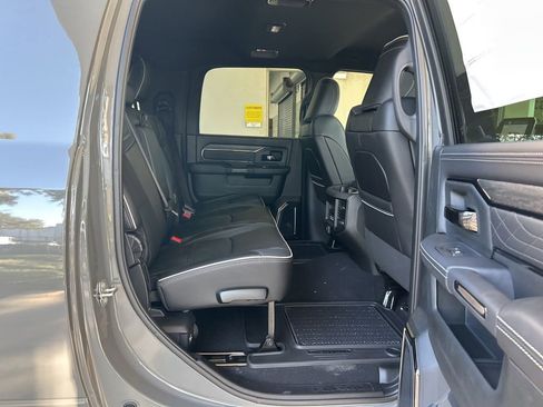 New 2026 RAM 2500 Limited image 29