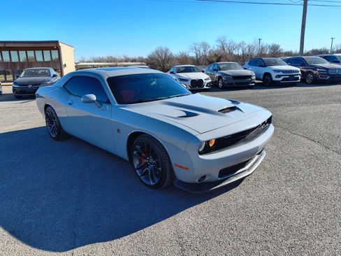 Used 2022 Dodge Challenger R/T Scat Pack w/ Plus Package image 7