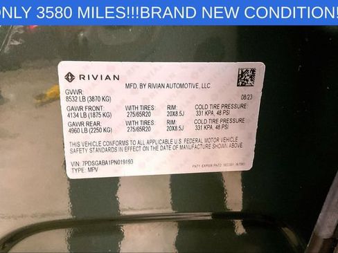 Used 2023 Rivian R1S Adventure AWD/4WD image 34