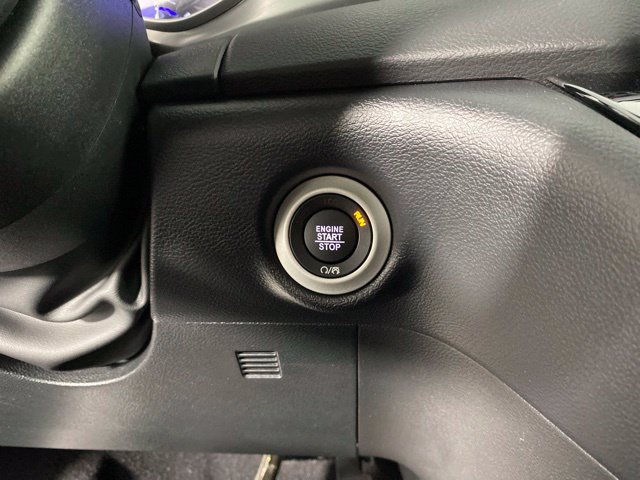 Used 2026 Chrysler Pacifica Select FWD image 25
