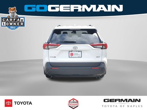 Used 2025 Toyota RAV4 XLE w/ Convenience Package FWD image 10