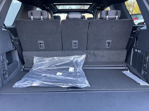 New 2025 Ford Expedition Platinum w/ Stealth Performance Package image 27