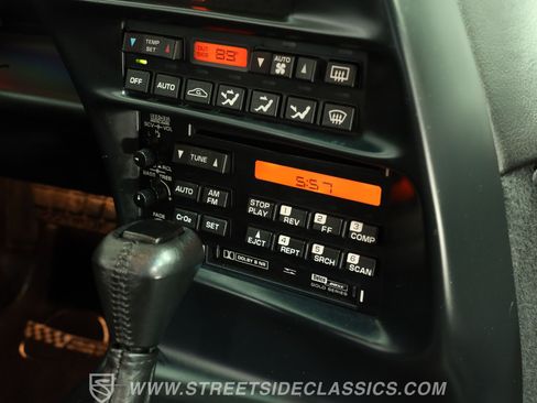 Used 1996 Chevrolet Corvette Convertible RWD image 38