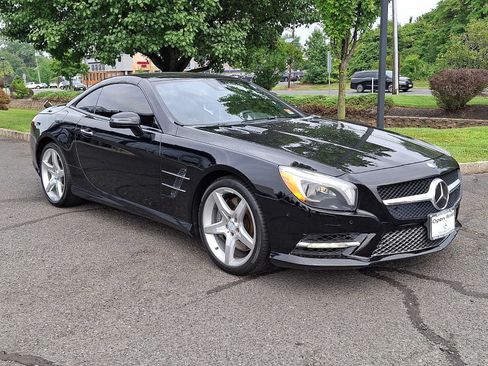 Used 2014 Mercedes-Benz SL 550 image 31
