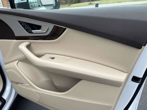 Used 2019 Audi Q7 2.0T Premium Plus w/ Premium Plus Package image 78