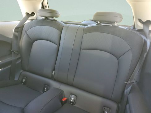 Used 2024 MINI Cooper S w/ Signature Upholstery Package FWD image 10