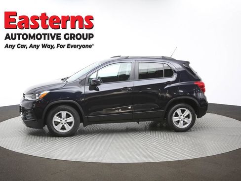 Used 2021 Chevrolet Trax LT w/ Driver Confidence Package image 57