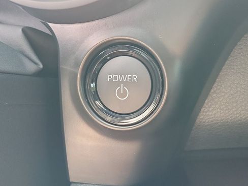 New 2026 Toyota Sienna XSE FWD image 30