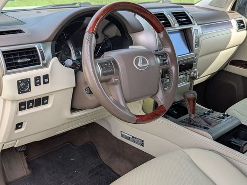 Used 2010 Lexus GX 460 Premium AWD/4WD image 34