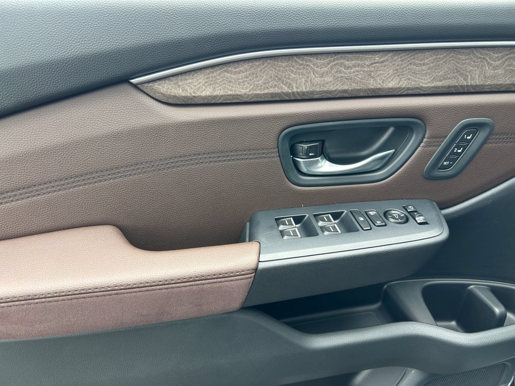 New 2026 Honda Pilot Elite image 18