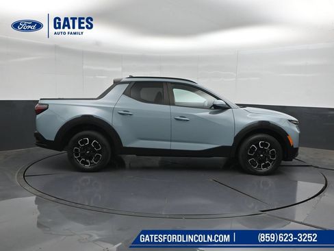 Used 2022 Hyundai Santa Cruz SEL Premium AWD/4WD image 3
