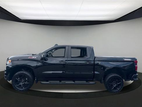 Used 2024 Chevrolet Silverado 1500 LT Trail Boss w/ LT Trail Boss Premium Package image 11