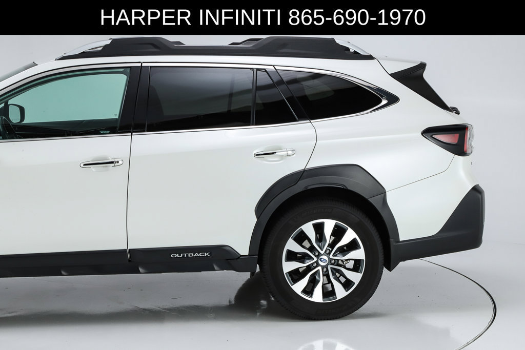 Used 2023 Subaru Outback Touring XT AWD/4WD image 4