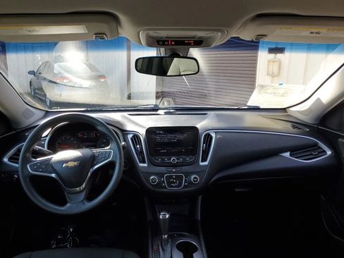 Used 2019 Chevrolet Malibu LS image 22