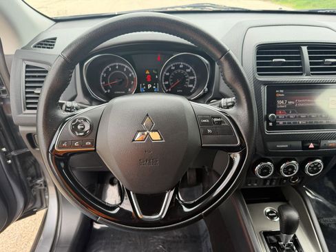 Used 2019 Mitsubishi Outlander Sport SE image 15