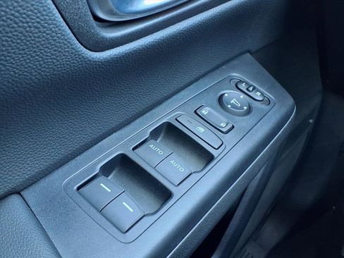 Certified 2025 Honda CR-V Sport image 10