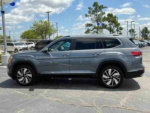 Certified 2025 Volkswagen Atlas SEL AWD/4WD image 6